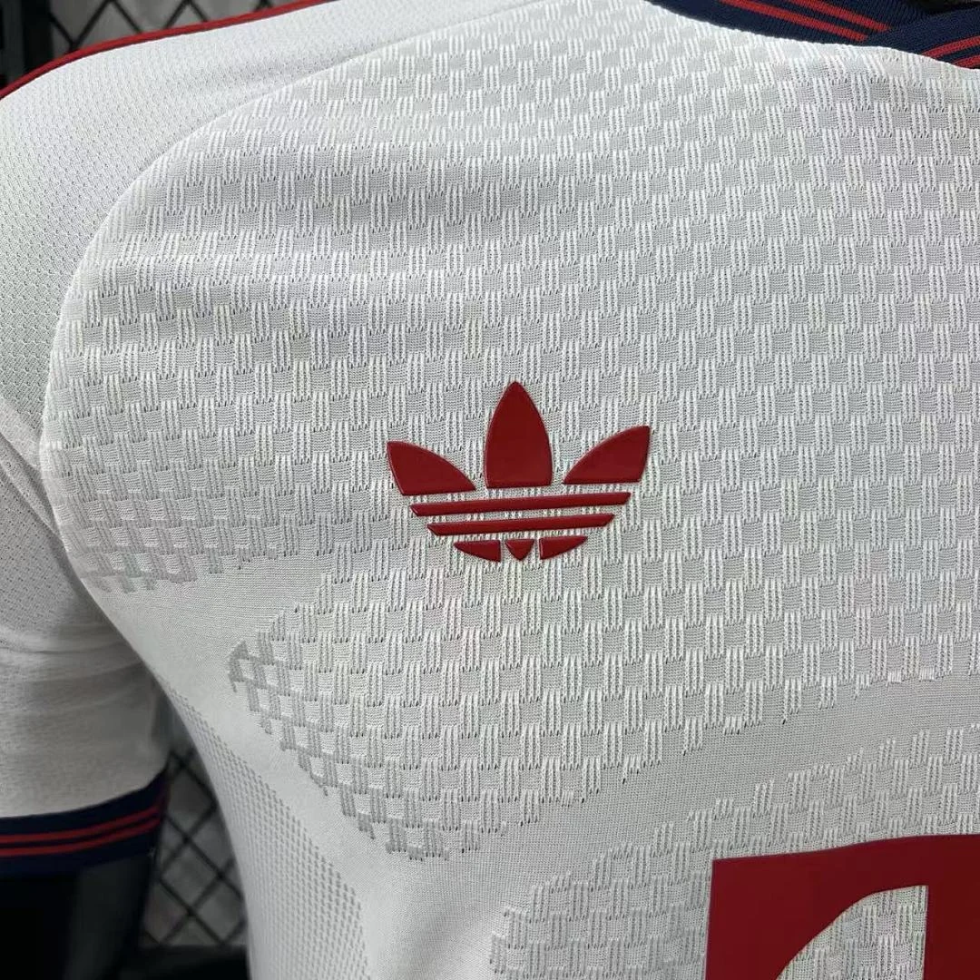 26 Bayern Munich White S-2XL - view 4