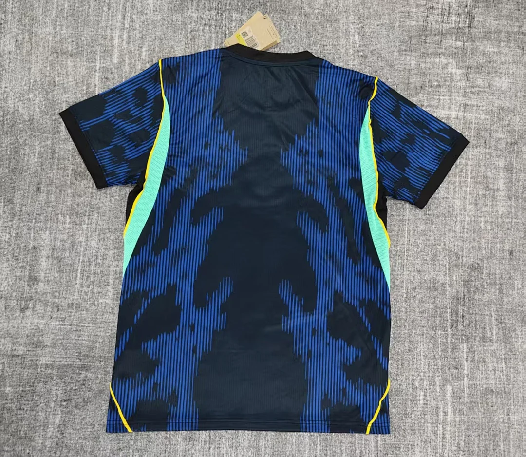 Brazil Away - view 2