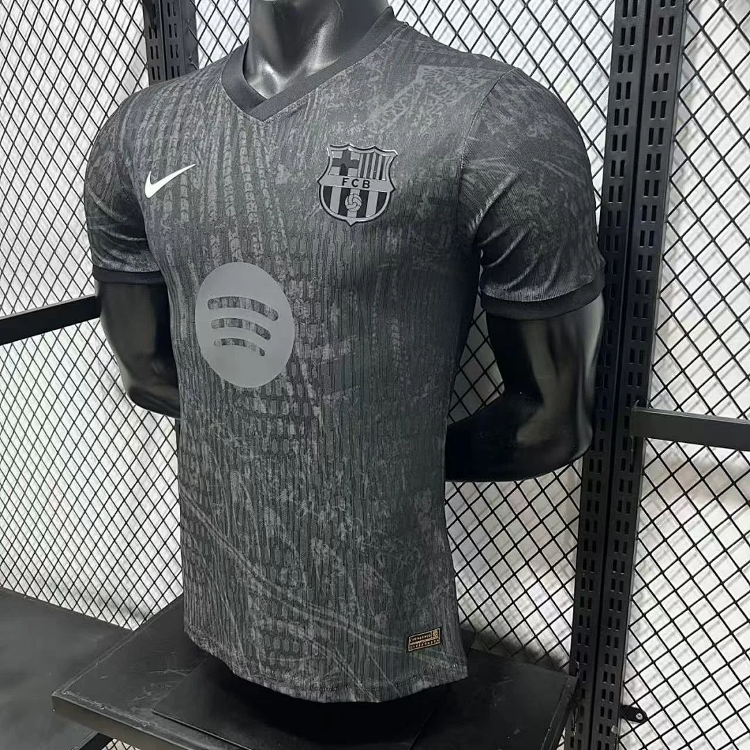 26 Barcelona Special Edition S-3XL - view 7