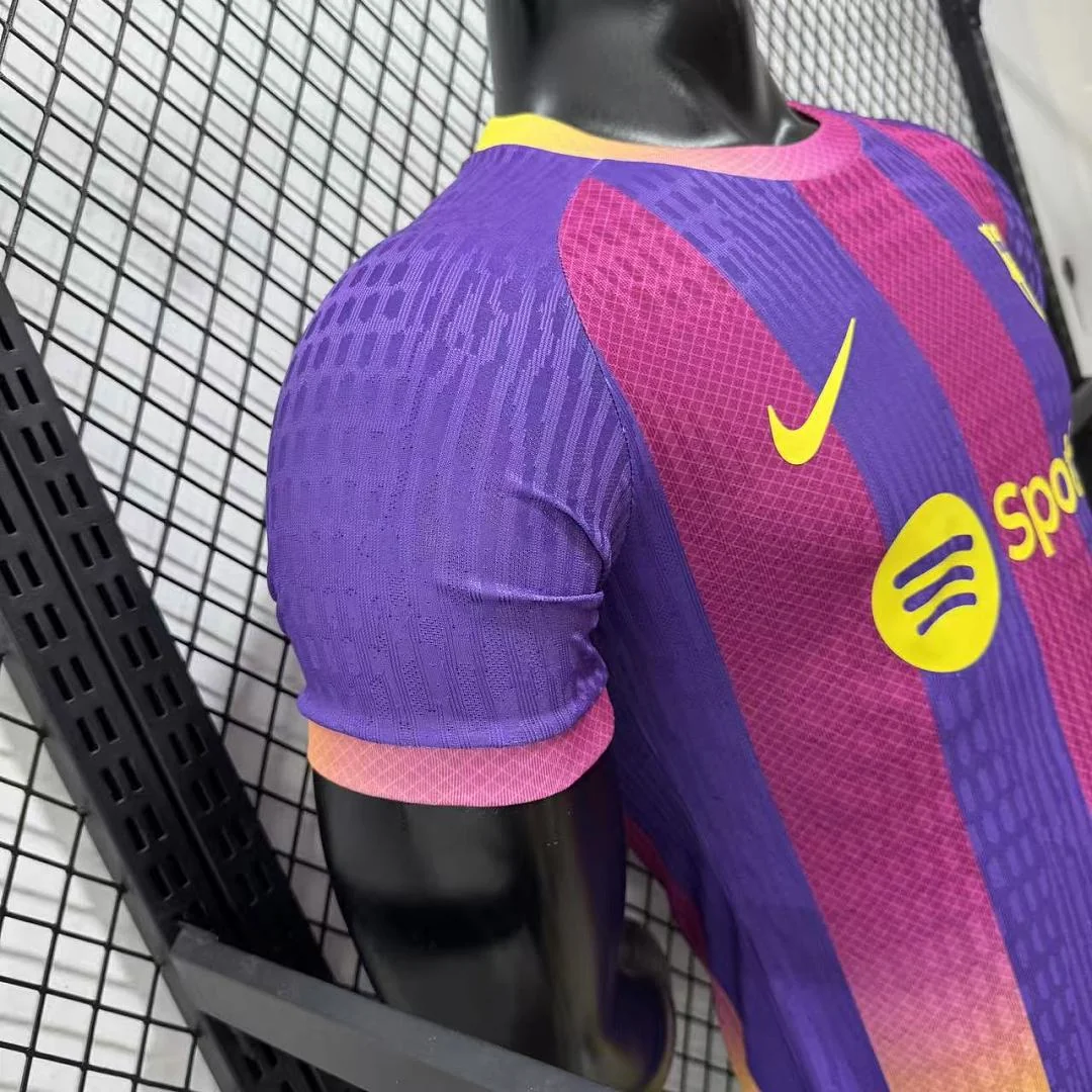 26 Barcelona Special Edition S-2XL - view 8