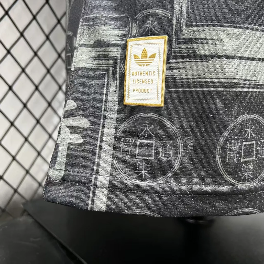 26 Japan Special Edition S-2XL - view 3