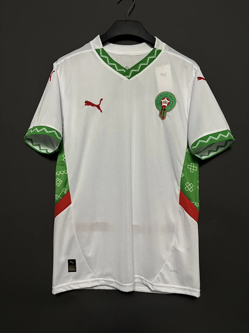 25 Morocco Away - view 1