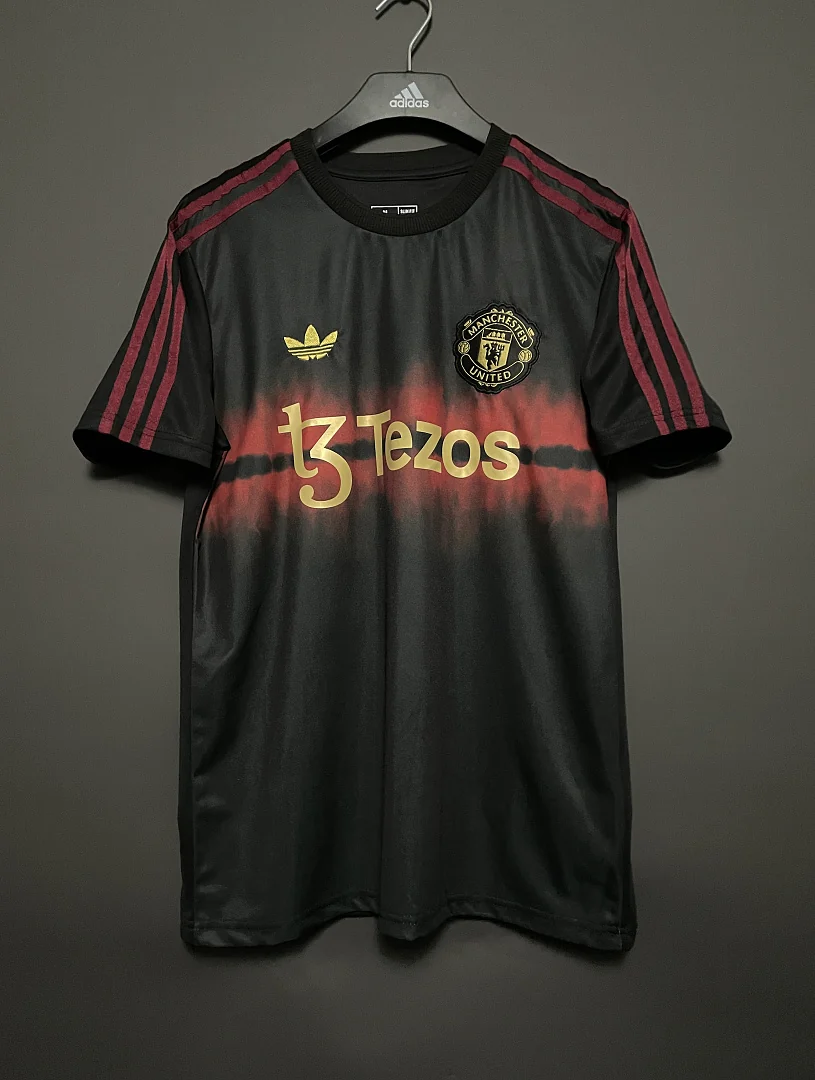 25-26 Manchester United Year of the Snake Special Edition - view 1