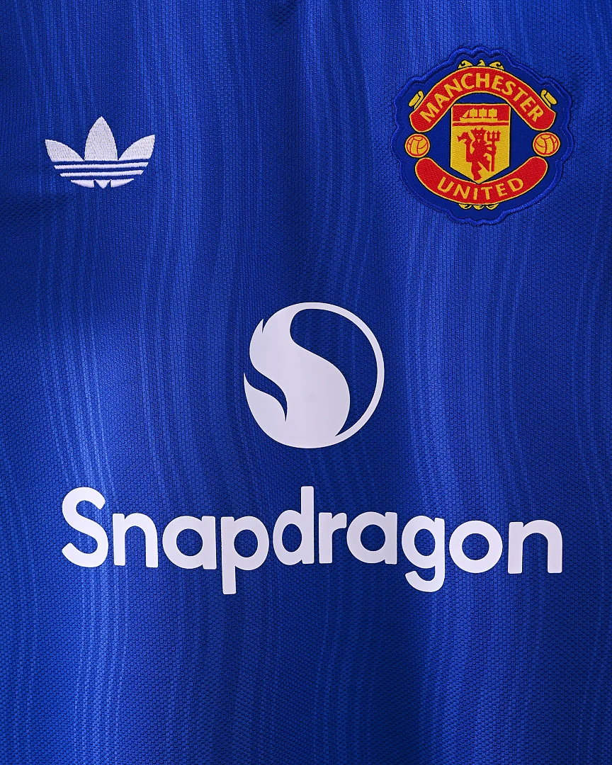 26-27 Manchester United Away S-5XL - view 4
