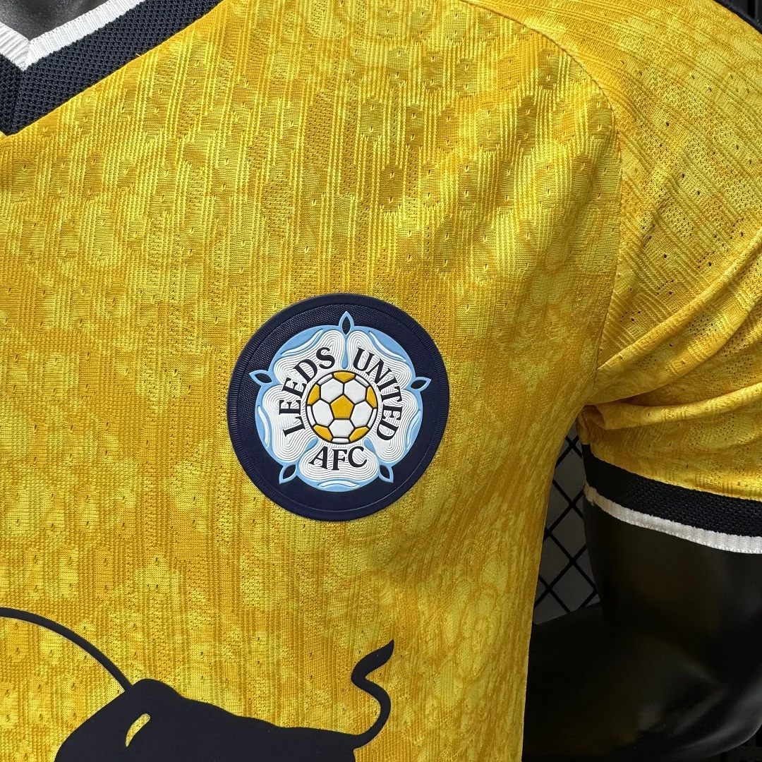 2627 Leeds United Away S-2XL - view 8