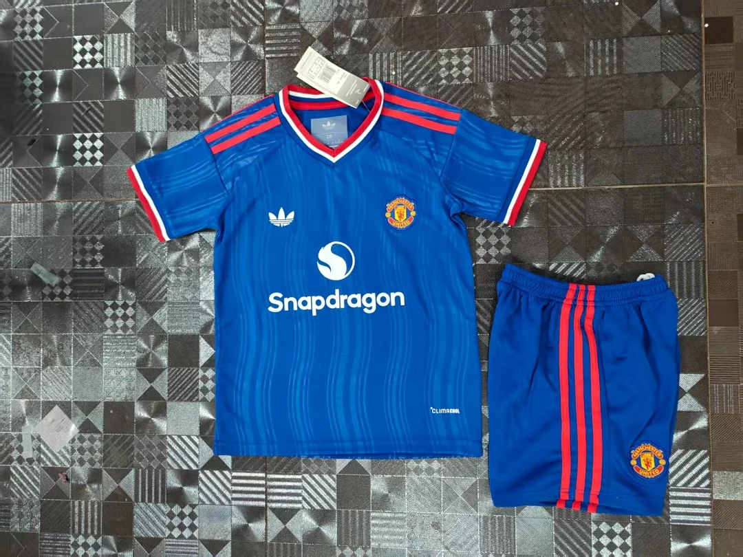 Manchester United Away