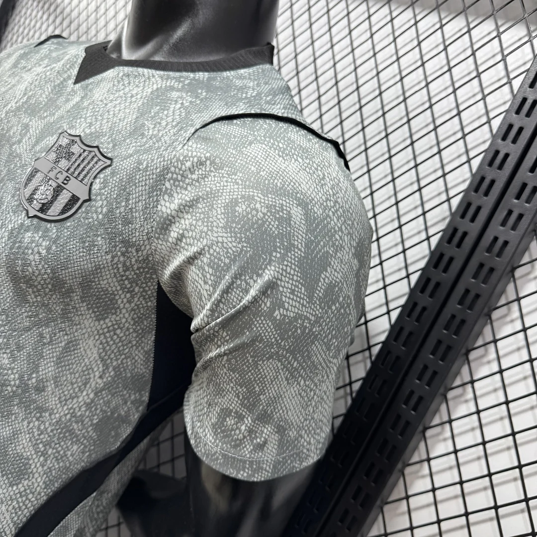 2627 Barcelona Goalkeeper Kit S-2XL - view 4