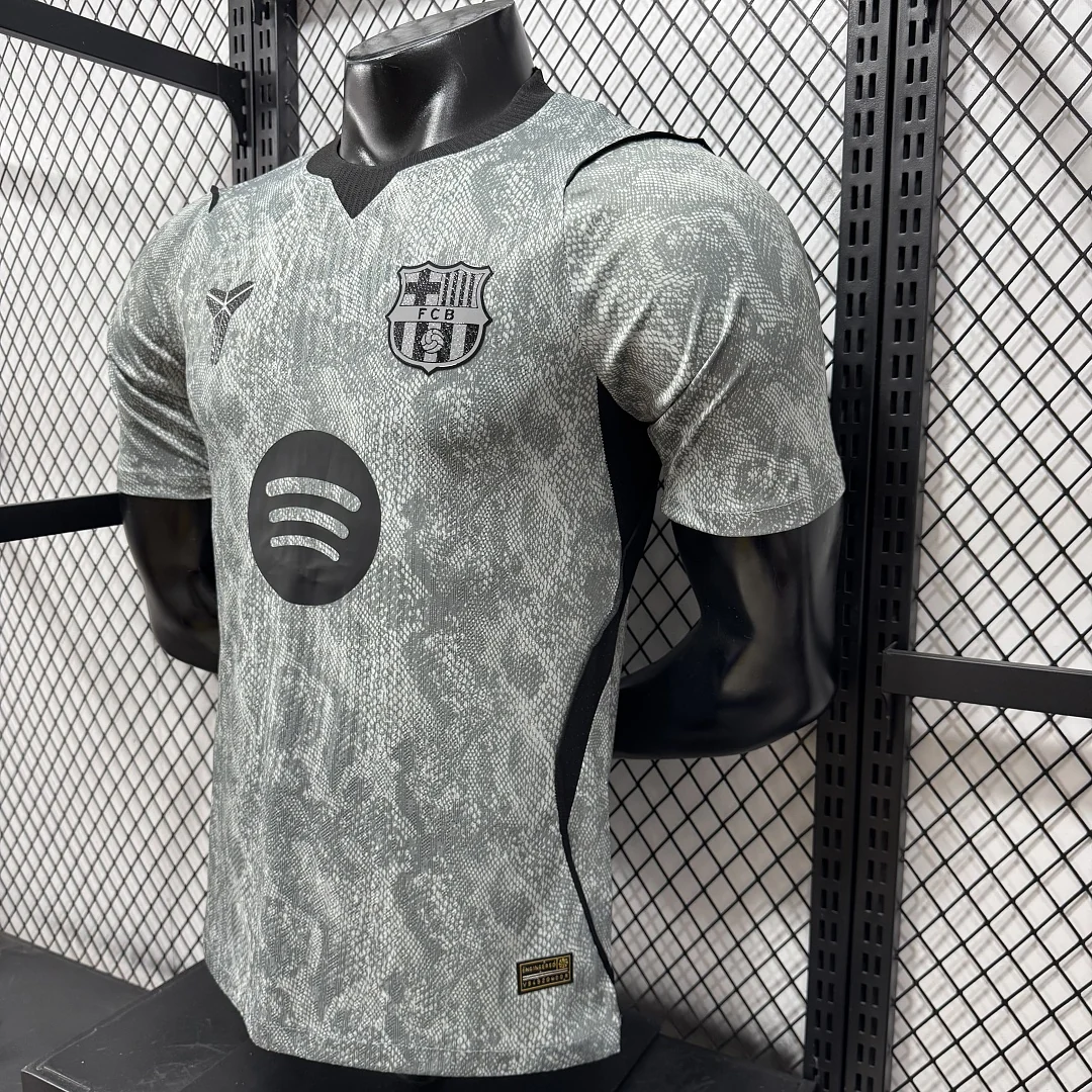 2627 Barcelona Goalkeeper Kit S-2XL - view 6