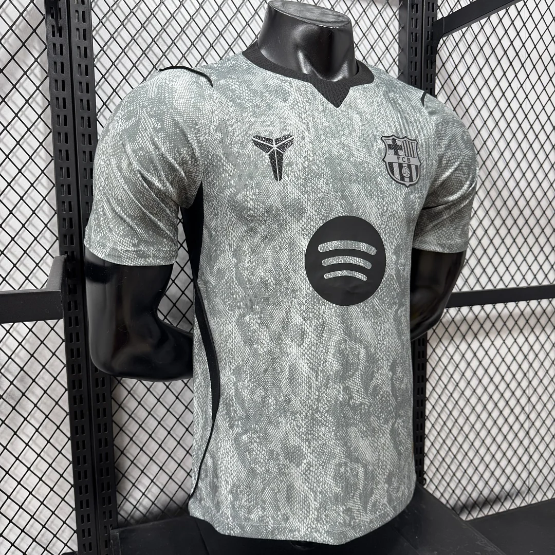2627 Barcelona Goalkeeper Kit S-2XL - view 7
