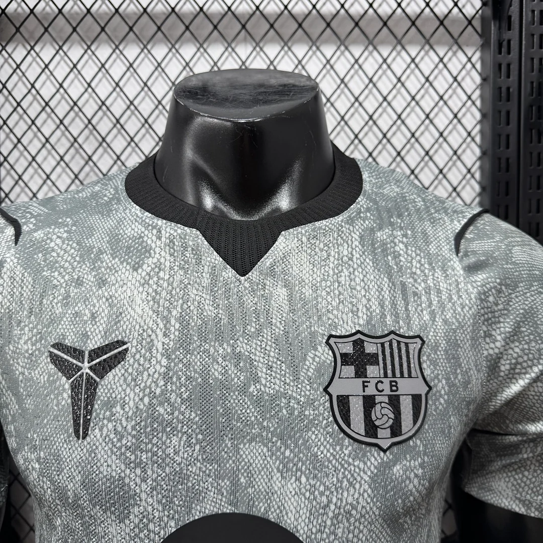2627 Barcelona Goalkeeper Kit S-2XL - view 11