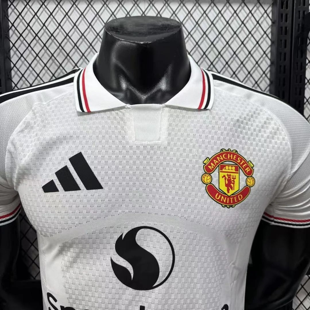 White Manchester United Special Edition S-3XL - view 9