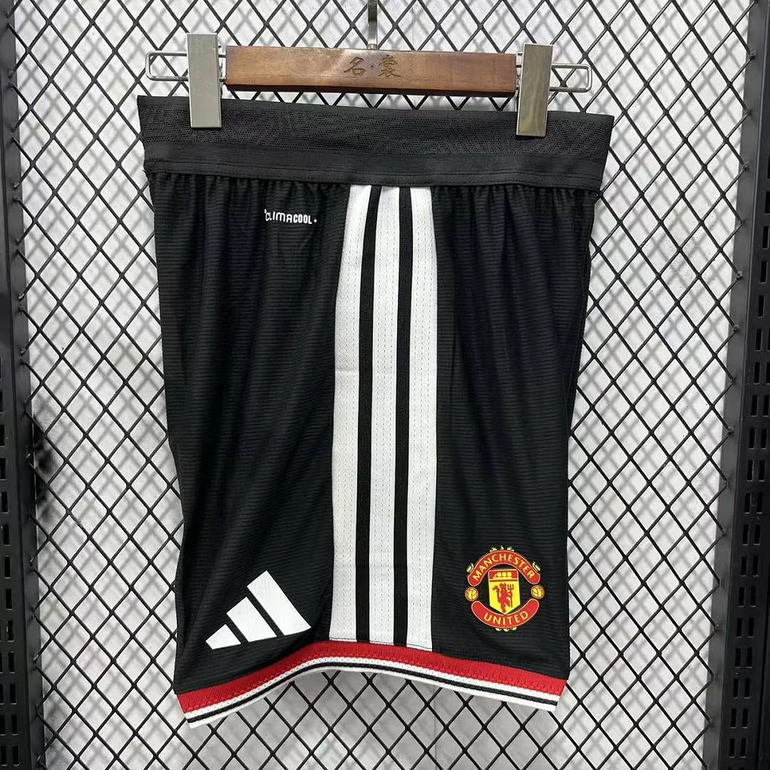 2627 Manchester United Home Shorts S-2XL - view 3