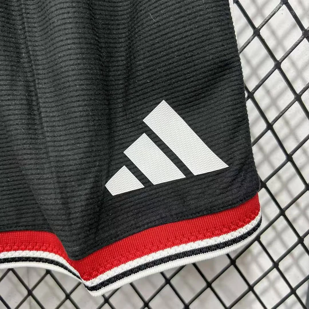 2627 Manchester United Home Shorts S-2XL - view 4