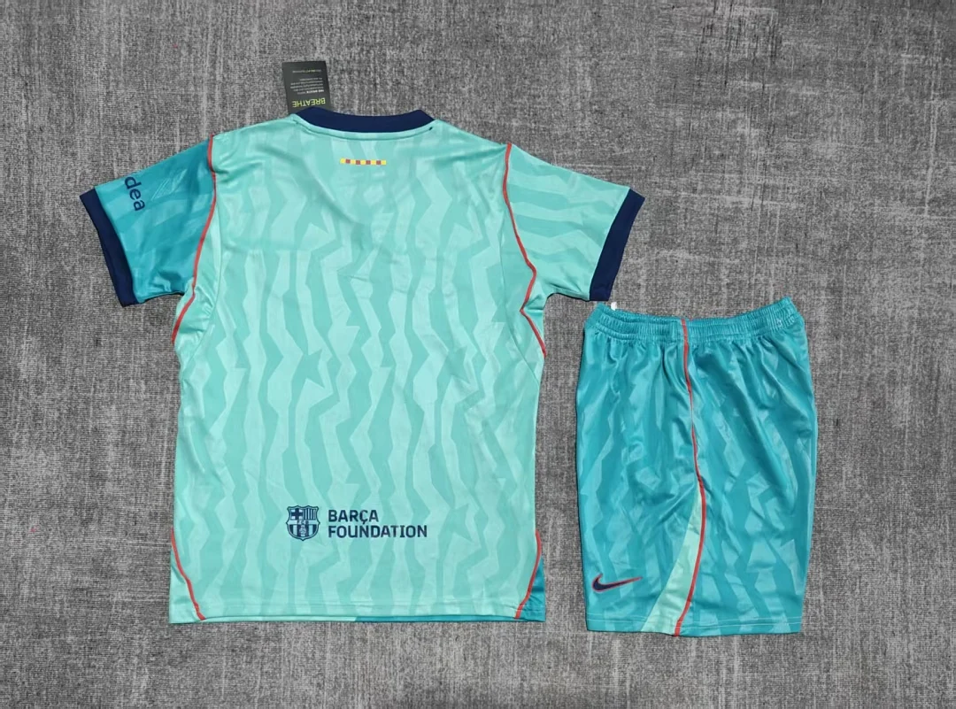 Barcelona second away - view 2